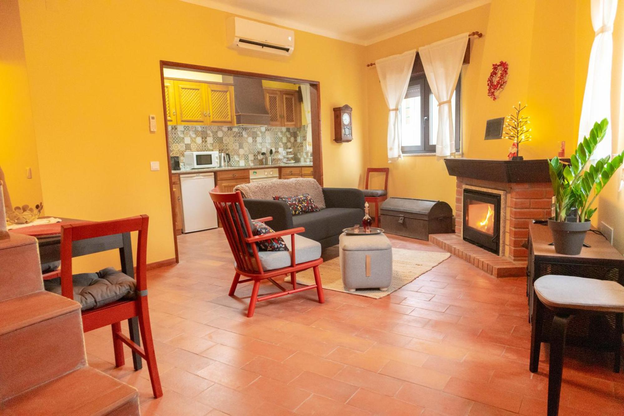 Casa Angulosa Covilha Luaran gambar