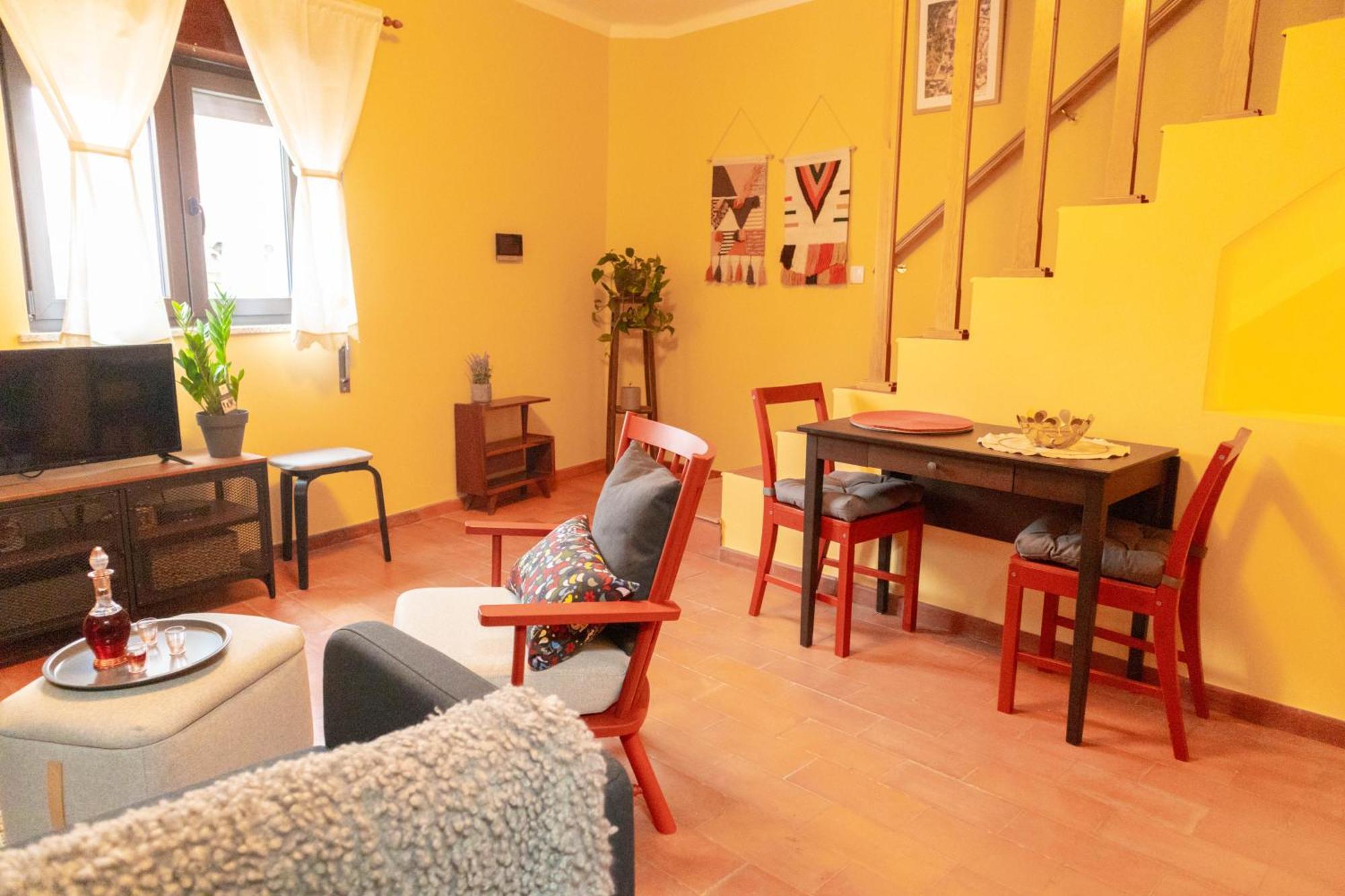 Casa Angulosa Covilha Luaran gambar