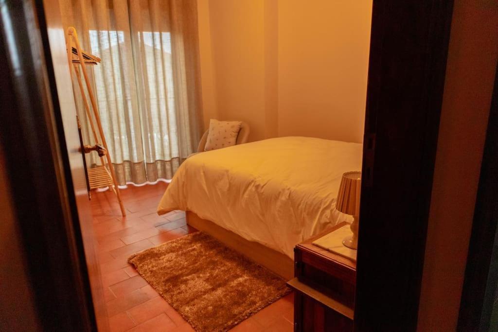 Casa Angulosa Covilha Luaran gambar